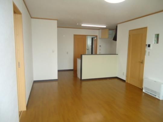 �y���̑��z�@���r���O