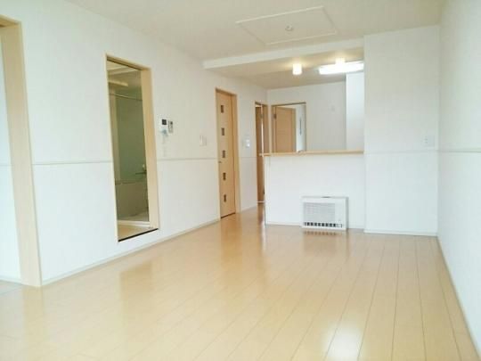 �y���̑��z�@���r���O