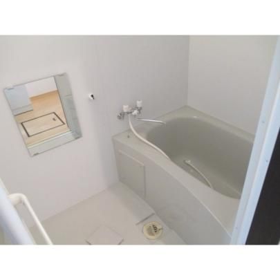 �y���̑��z�@�o�X�^�V�����[