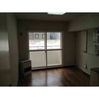 �y���̑��z�@���r���O