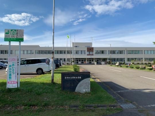 �y���Ӂz�@���������������w�Z�F2585m