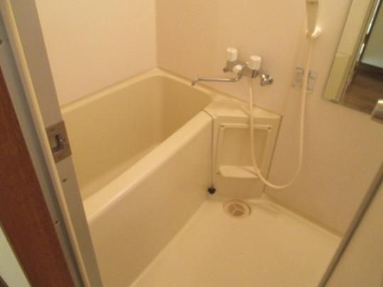 �y���̑��z�@�o�X�^�V�����[