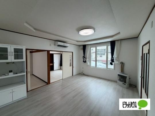 �y���̑��z�@���r���O