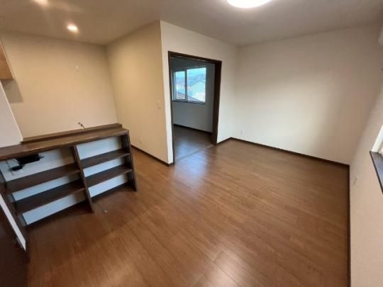 �y���̑��z�@���r���O