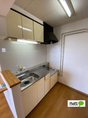 �y���̑��z�@�L�b�`��