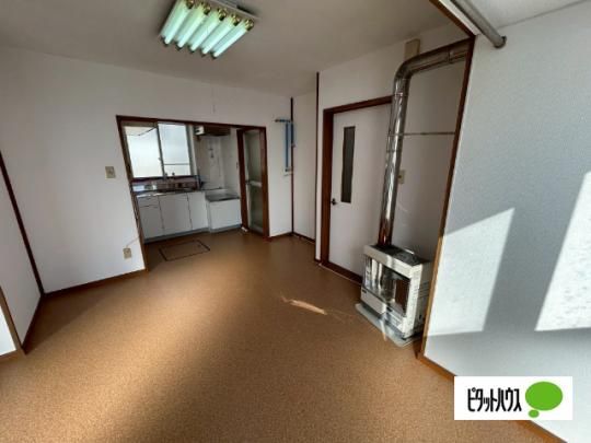 �y���̑��z�@���r���O