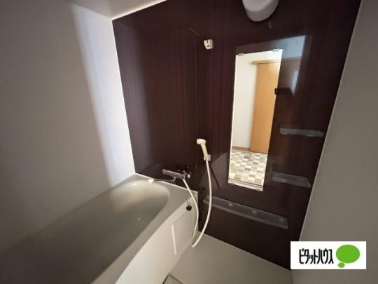 �y���̑��z�@�o�X�^�V�����[