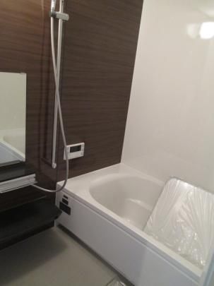 �y���̑��z�@�o�X�^�V�����[
