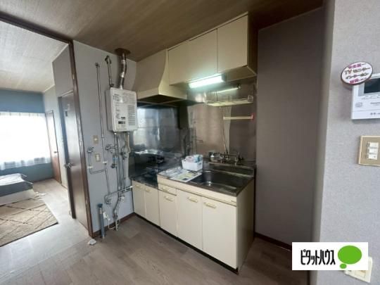 �y���̑��z�@�L�b�`��