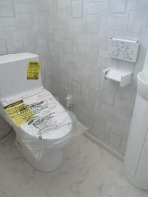 �y���̑��z�@�g�C��