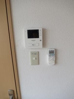 �y���̑��z�@�Z�L�����e�B