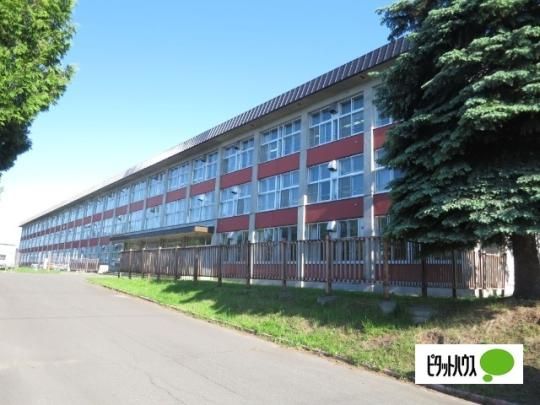 �y���Ӂz�@����s�����z���w�Z�F2521m