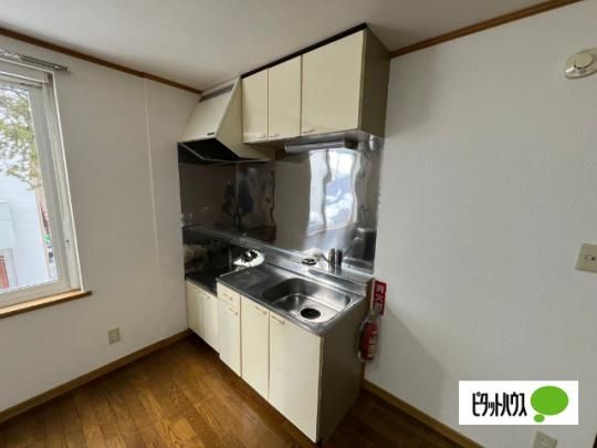 �y���̑��z�@�L�b�`��