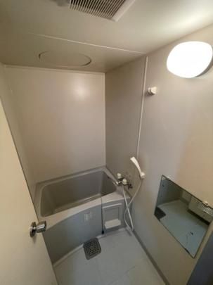 �y���̑��z�@�o�X�^�V�����[