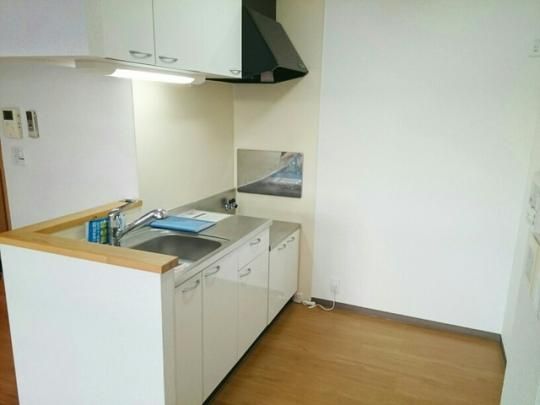 �y���̑��z�@�L�b�`��