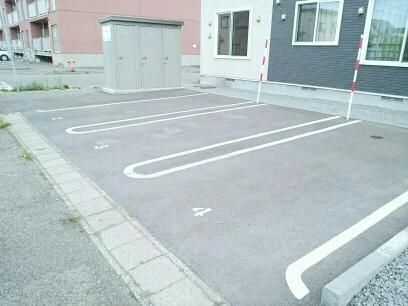 �y���̑��z�@���ԏ�