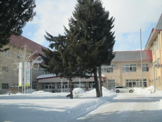 �y���Ӂz�@�эL�s����񒆊w�Z�F1700m