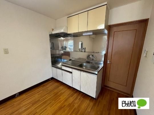 �y���̑��z�@�L�b�`��