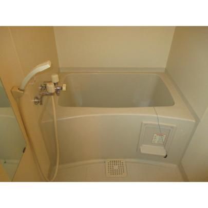 �y���̑��z�@�o�X�^�V�����[