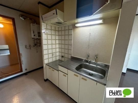 �y���̑��z�@�g�C��