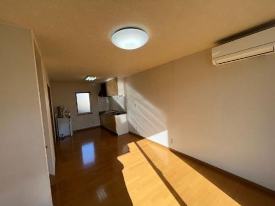 �y���̑��z�@���r���O