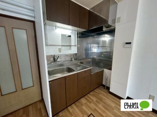�y���̑��z�@�L�b�`��