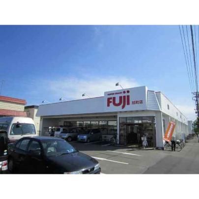 �y���Ӂz�@�X�[�p�[�`�F�[���ӂ������X�F695m