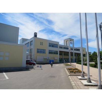 �y���Ӂz�@����s���k�����w�Z�F691m