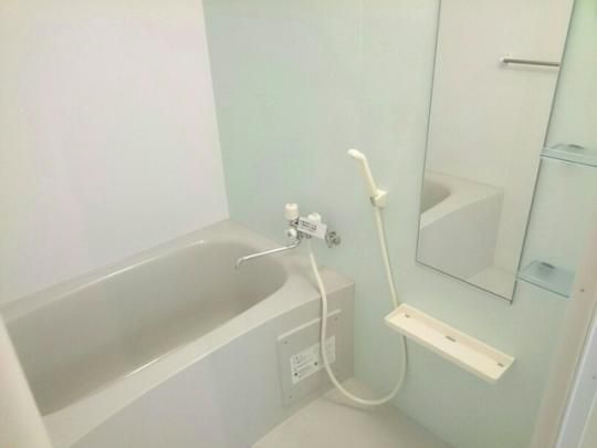 �y���̑��z�@�o�X�^�V�����[
