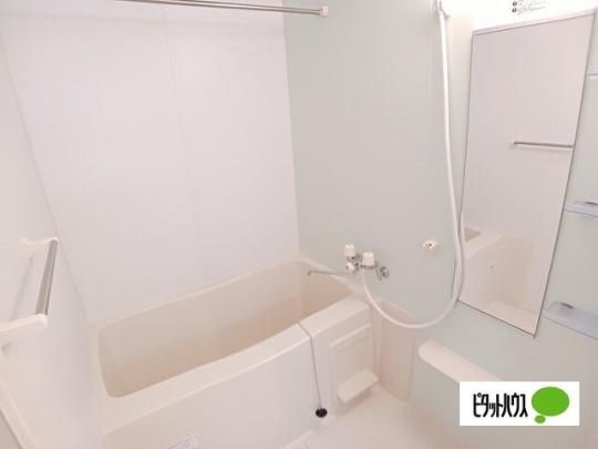 �y���̑��z�@�o�X�^�V�����[