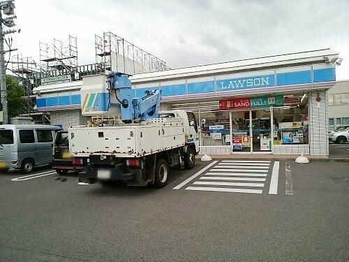 �y���Ӂz�@���[�\������t���S��X�F700m