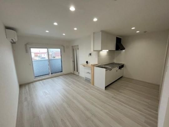 �y���̑��z�@���r���O