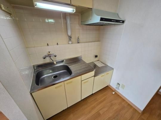 �y���̑��z�@�L�b�`��