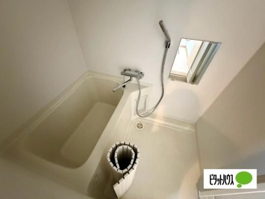 �y���̑��z�@�o�X�^�V�����[