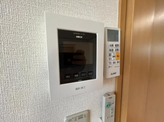 �y���̑��z�@�Z�L�����e�B