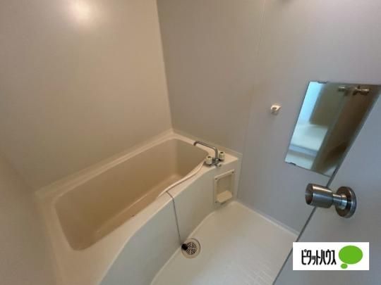 �y���̑��z�@�o�X�^�V�����[