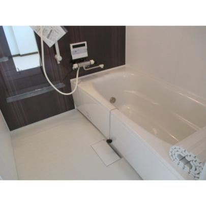 �y���̑��z�@�o�X�^�V�����[
