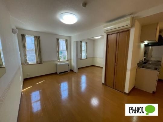 �y���̑��z�@���r���O