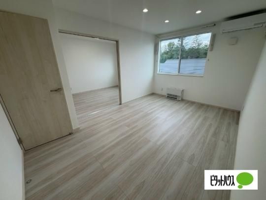 �y���̑��z�@���r���O