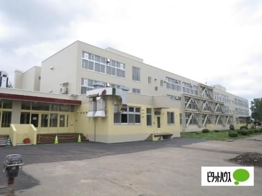 �y���Ӂz�@����s���i�R���w�Z�F958m