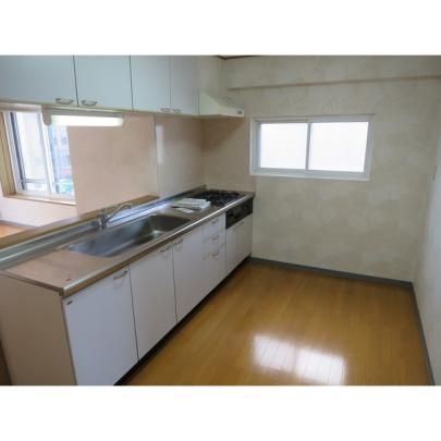 �y���̑��z�@�L�b�`��