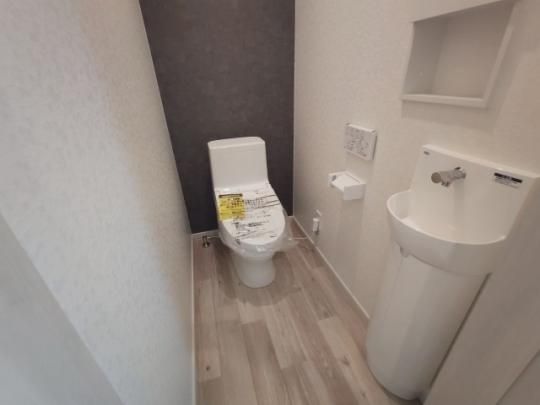 �y���̑��z�@�g�C��