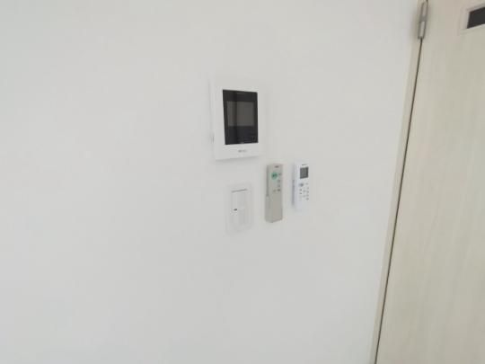 �y���̑��z�@�Z�L�����e�B