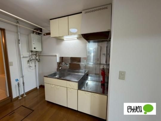 �y���̑��z�@�L�b�`��
