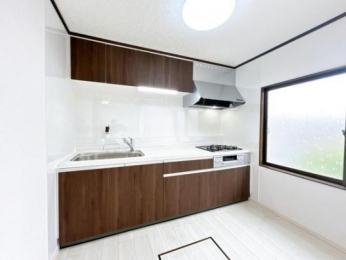 �@���̑������E�X�y�[�X