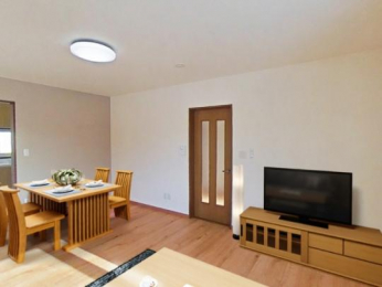 �@���̑������E�X�y�[�X