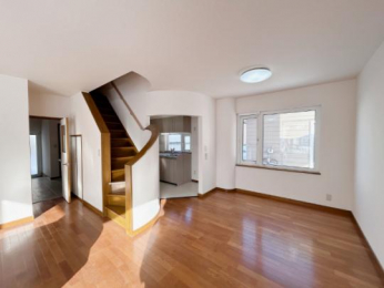 �@���̑������E�X�y�[�X