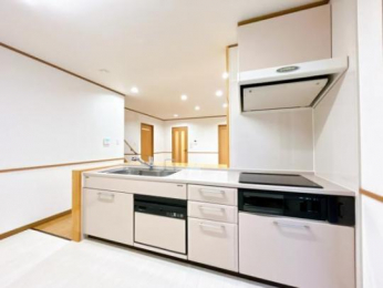 �@���̑������E�X�y�[�X