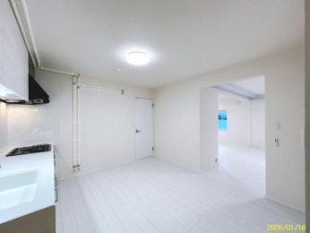 �@���̑������E�X�y�[�X