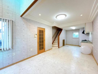 �@���̑������E�X�y�[�X